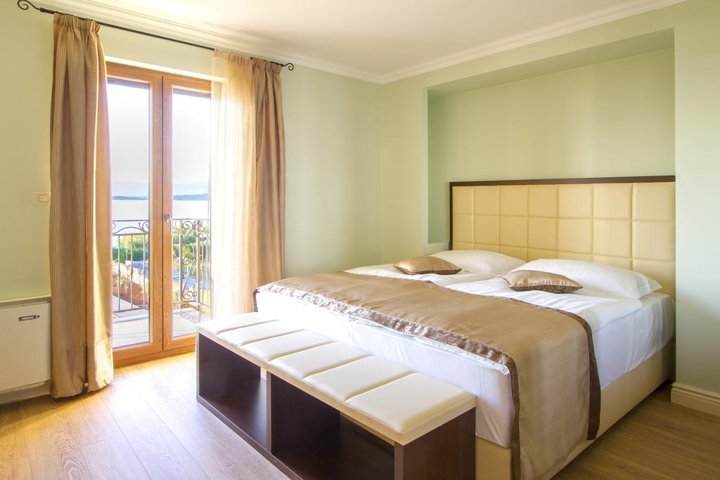 Luxury Apartments Villa Matea Malinska Bilik gambar