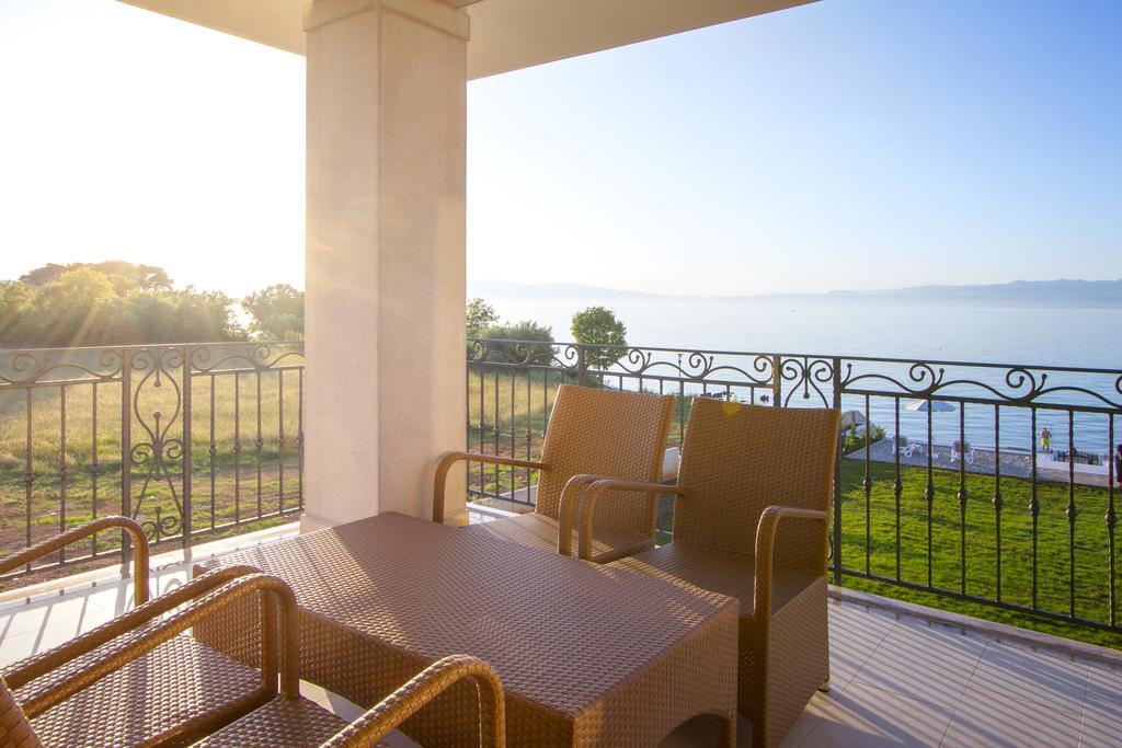 Luxury Apartments Villa Matea Malinska Luaran gambar