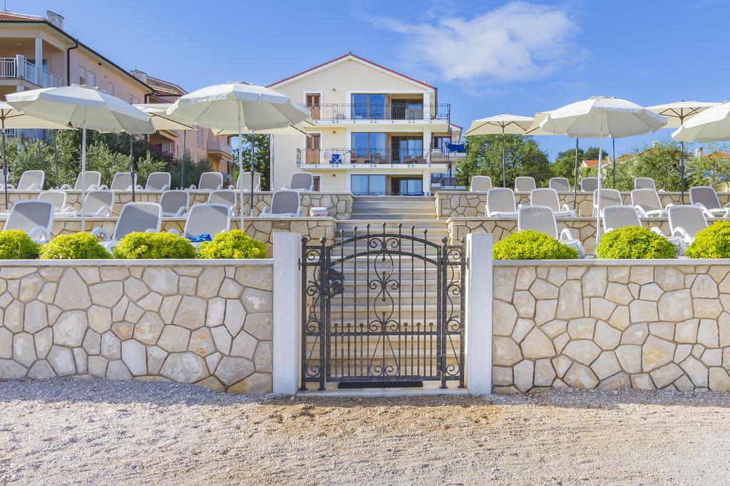 Luxury Apartments Villa Matea Malinska Luaran gambar